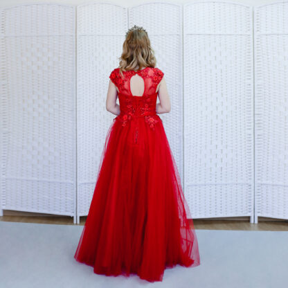 Фатиновое Красное  платье в пол декорировано цветами