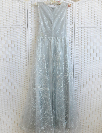 Выпускное платье серого оттенка усыпанное "серебряным песком"