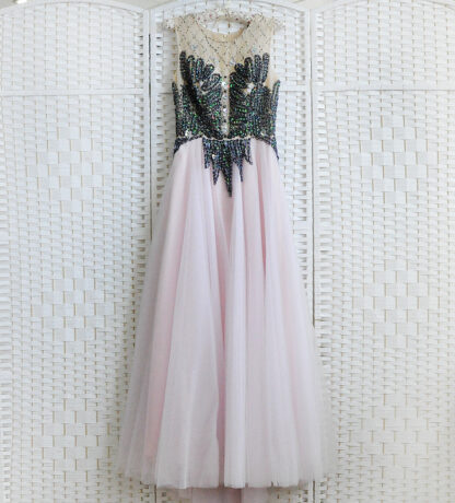 Розовое  платье в пол