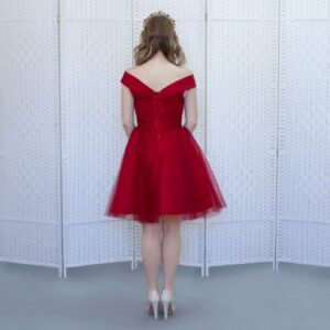 Красное платье "мини" на выпускной
