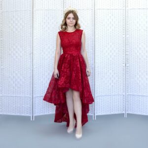 Красное выпускное платье