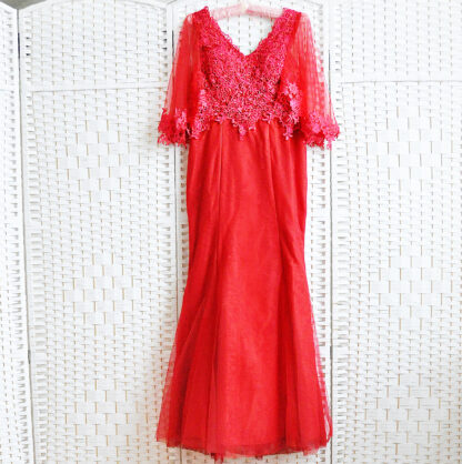 Красное платье-русалка в пол