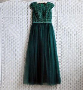 Зеленое платье на выпускной вечер