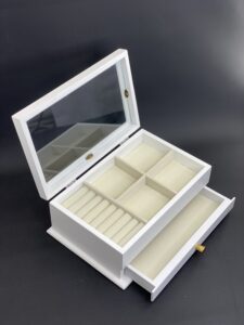 Деревянная шкатулка для украшений с 1 ящиком, орех, уценка